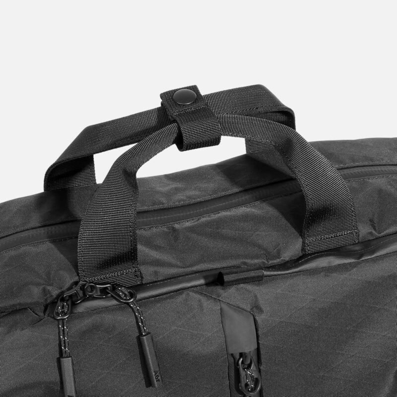 AER29037_flightpack3_xpac_handles.jpg AER29037_flightpack3_xpac_handles.jpg