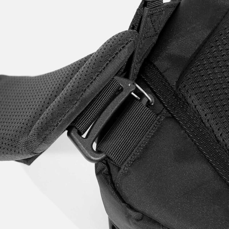 AER29040_hipbelt_xpac_attachment.jpg AER29040_hipbelt_xpac_attachment.jpg