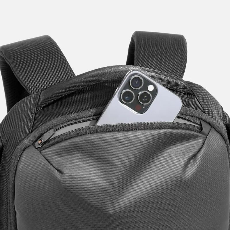 AER31019_slimpack2_black_quickaccess.jpg AER31019_slimpack2_black_quickaccess.jpg