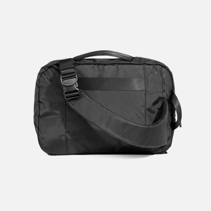 AER91023_travelsling2xpac_black_back.jpg AER91023_travelsling2xpac_black_back.jpg