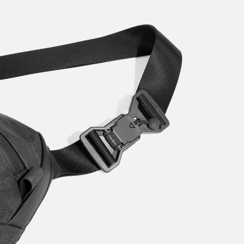 AER91042_daysling3_ultra_fidlock.jpg AER91042_daysling3_ultra_fidlock.jpg