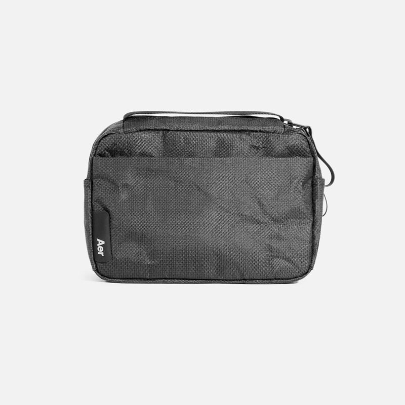 AER91043_travelkit2_ultra_back.jpg AER91043_travelkit2_ultra_back.jpg