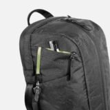 AER91046_duffelpack3_ultra_sidepocket.jpg