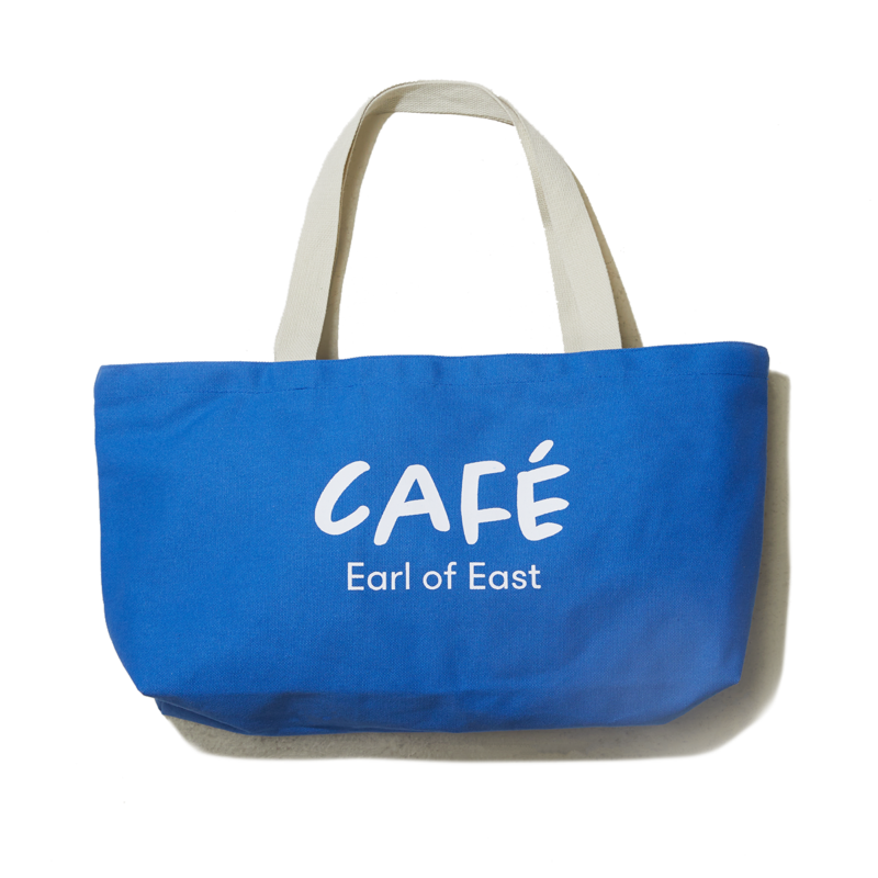 Earl of East — Tote Bag Café Logo Print - Bleu