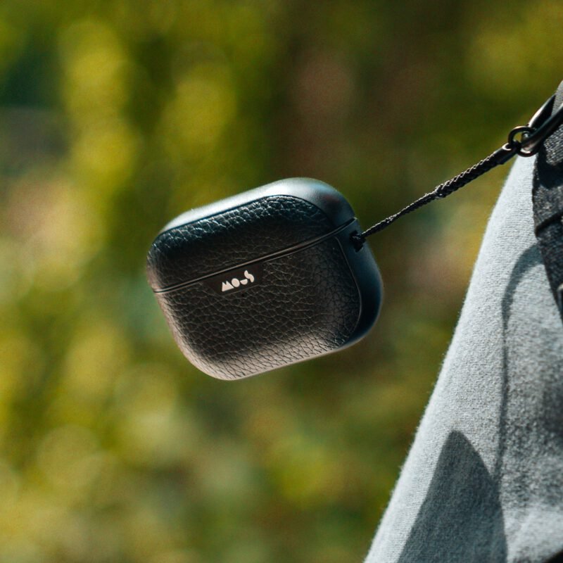 Black_Leather_-_8.jpg Black_Leather_-_8.jpg