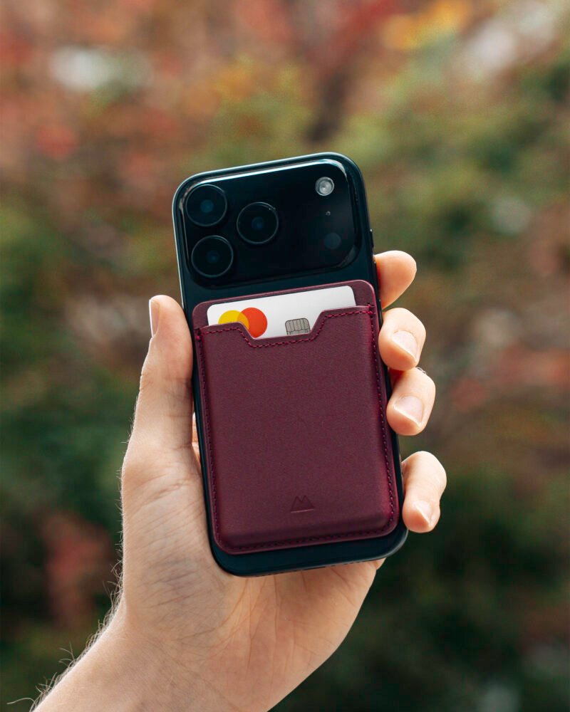 CardWalletLifestyle03Mulberry4x5_b7552cac-b2e3-4f45-bc32-2b850bbc1614.jpg CardWalletLifestyle03Mulberry4x5_b7552cac-b2e3-4f45-bc32-2b850bbc1614.jpg