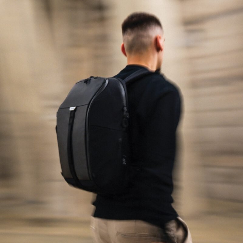 DORA_18L_3.jpg DORA_18L_3.jpg