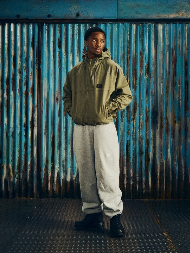 ECOM_14665.webp ECOM_14665.webp