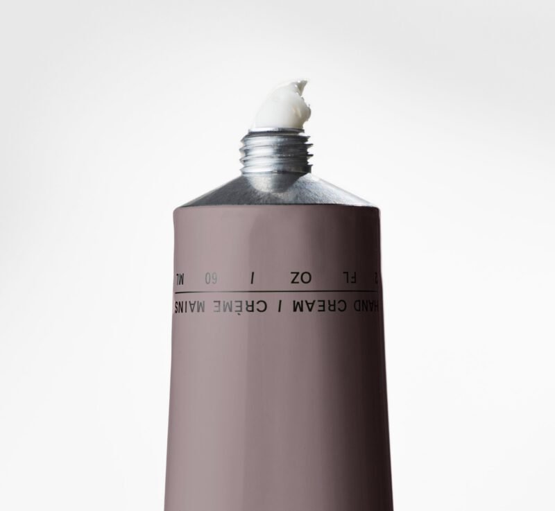 Hand_Cream_BR_O_-_2.jpg Hand_Cream_BR_O_-_2.jpg