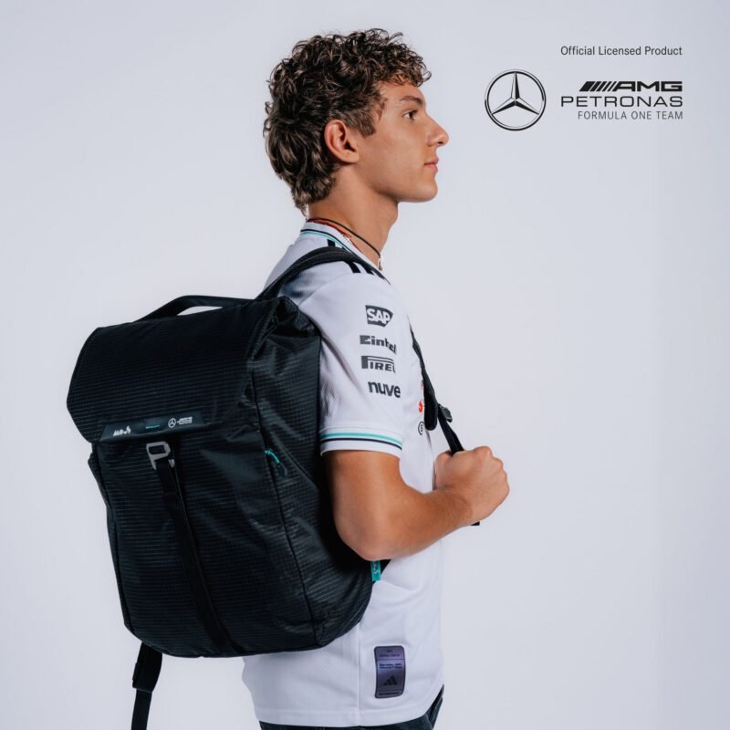 MF1_YIPYIP_UT_Kimi_Square.jpg MF1_YIPYIP_UT_Kimi_Square.jpg