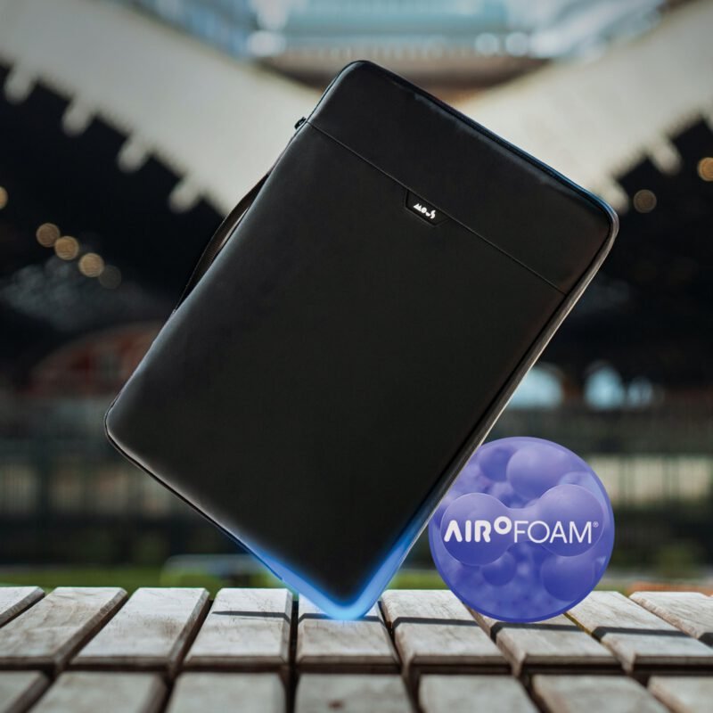 Macbook_Sleeve_PDP_Optimisation_Asset_10.jpg Macbook_Sleeve_PDP_Optimisation_Asset_10.jpg