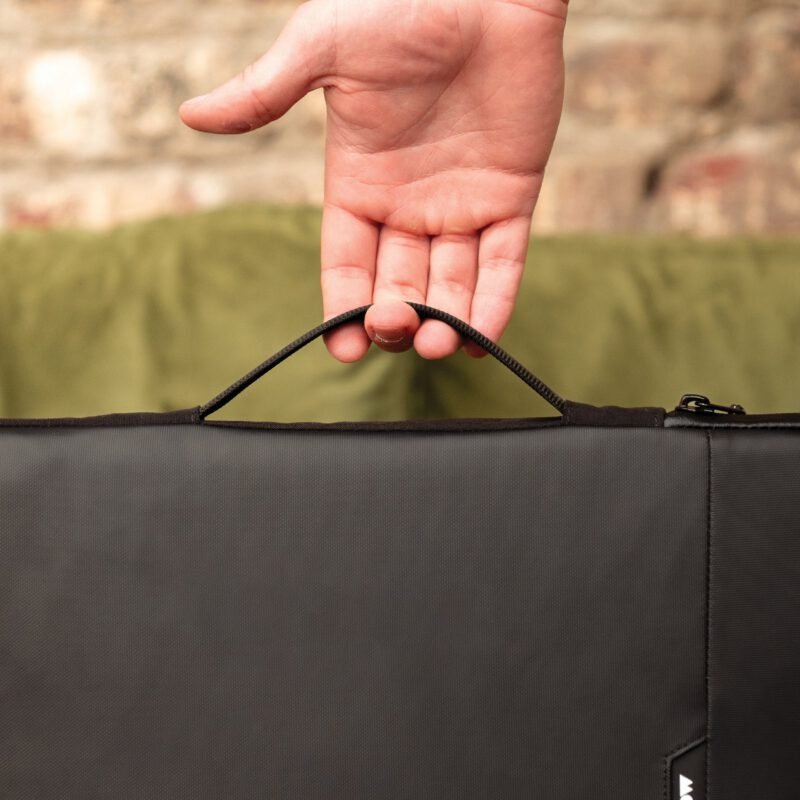 Macbook_Sleeve_PDP_Optimisation_Asset_5.jpg Macbook_Sleeve_PDP_Optimisation_Asset_5.jpg