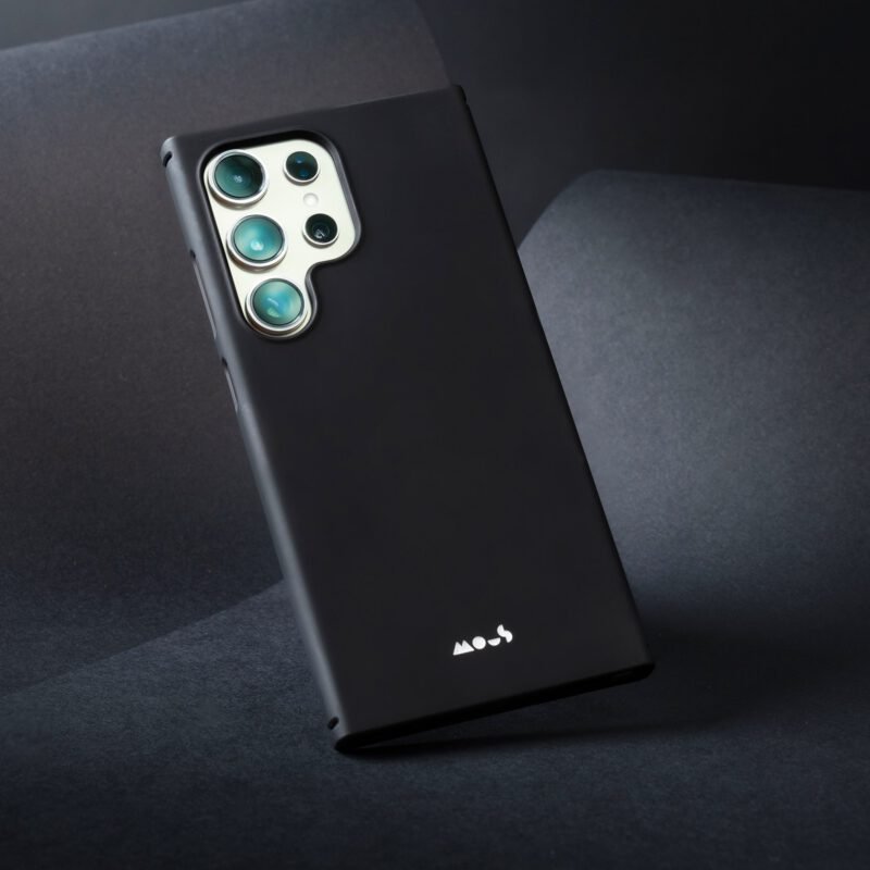 S24-Ultra-SuperThin-Black-Lifestyle-3.jpg S24-Ultra-SuperThin-Black-Lifestyle-3.jpg