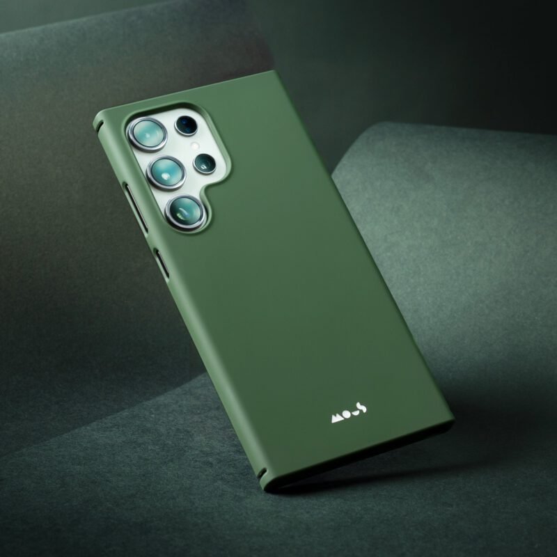 S24-Ultra-SuperThin-Green-Lifestyle-3.jpg S24-Ultra-SuperThin-Green-Lifestyle-3.jpg