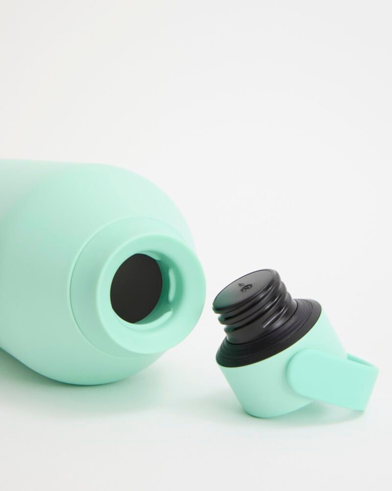 S3_OPAL_1LTR_COLLAR.jpg S3_OPAL_1LTR_COLLAR.jpg