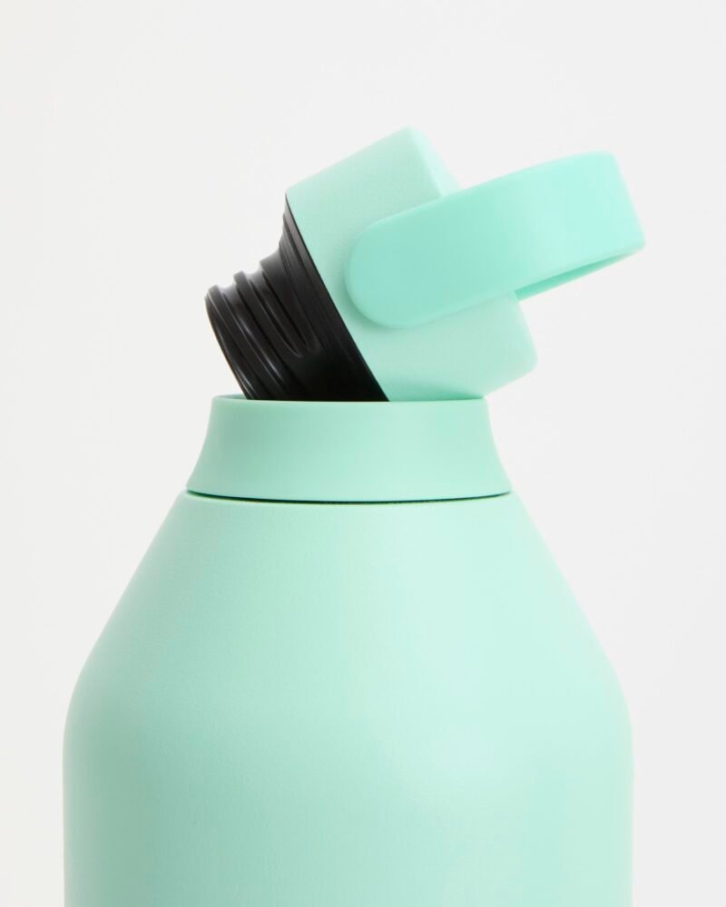 S3_OPAL_1LTR_LID.jpg S3_OPAL_1LTR_LID.jpg