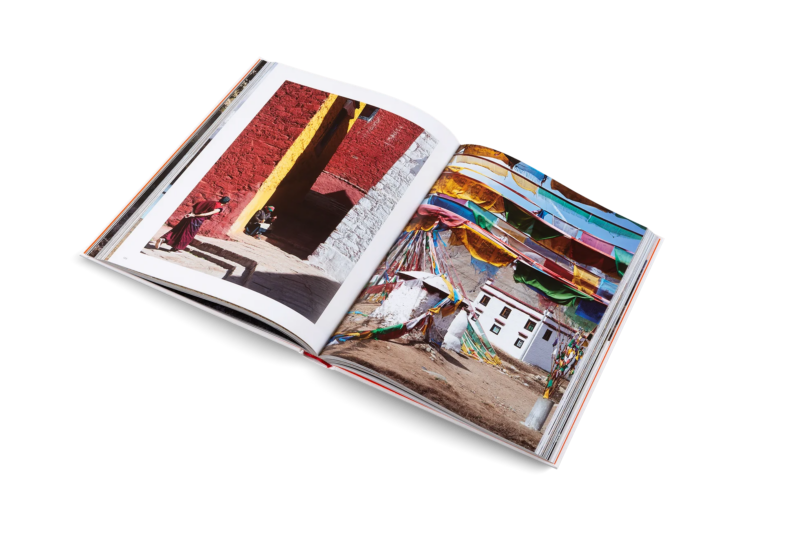 Voyages_inside04_2000x_08e9d4c3-ecad-4b6f-8f34-7d82bff3742e.png Voyages_inside04_2000x_08e9d4c3-ecad-4b6f-8f34-7d82bff3742e.png